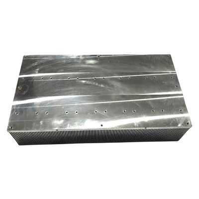 Usługa obróbki CNC materiału aluminiowego z zlewu cieplnego