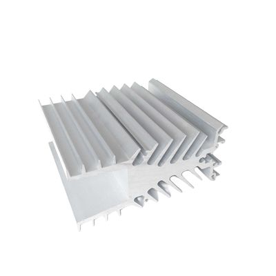 Zastosowany zlew cieplny z wytłaczania aluminium Srebro Rozpraszanie ciepła aluminium